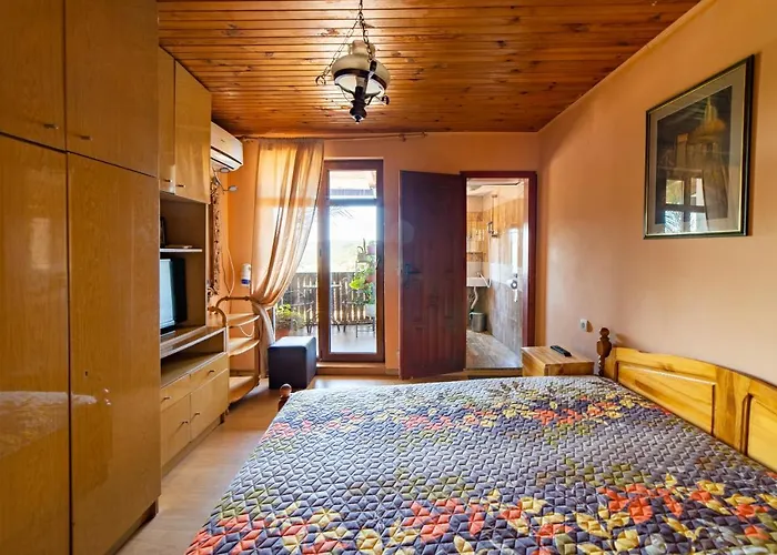 винената къща Pensiune *